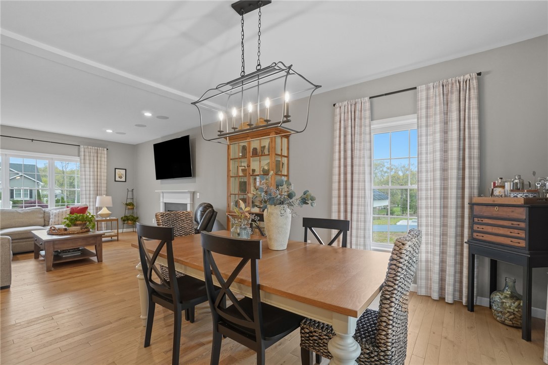 81 Golden View Drive