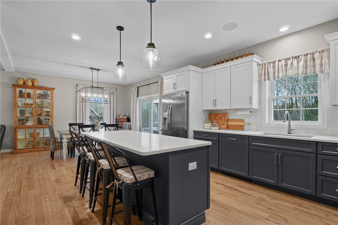 81 Golden View Drive