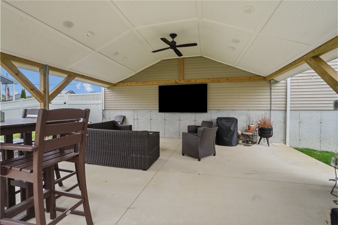 81 Golden View Drive