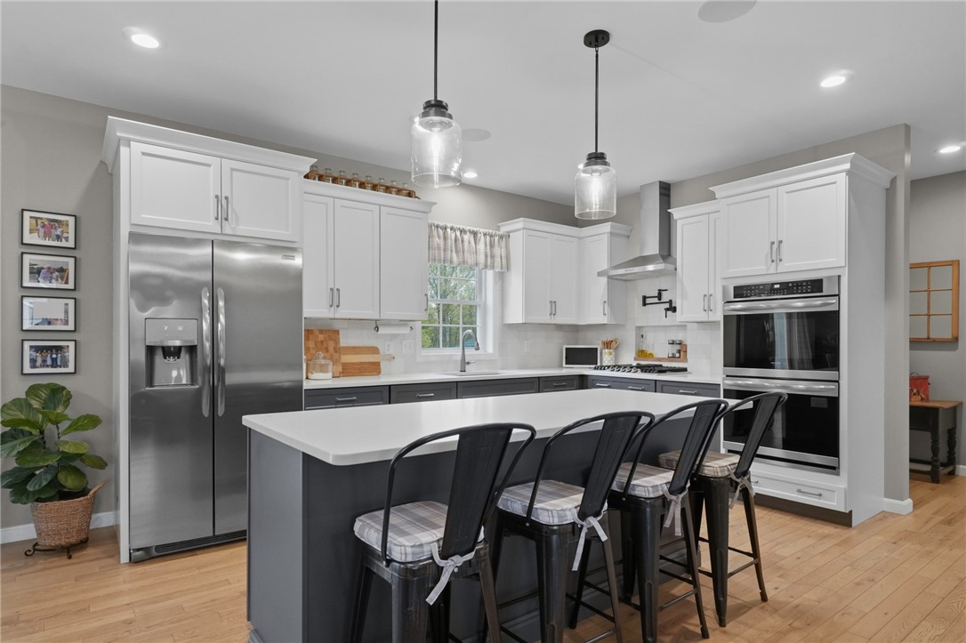 81 Golden View Drive
