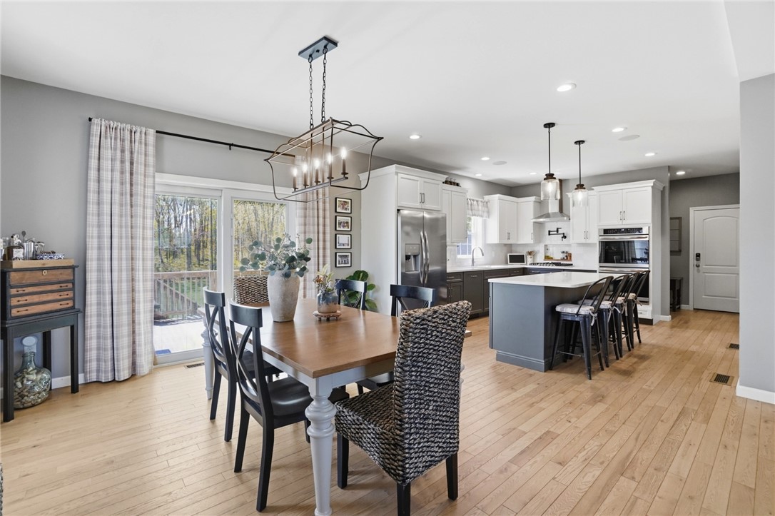 81 Golden View Drive