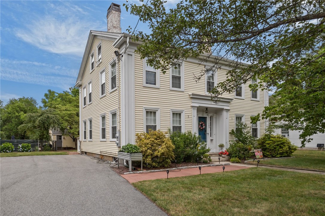189 Danielson Pike