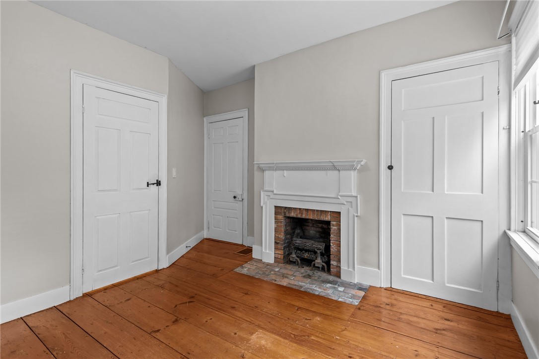 189 Danielson Pike