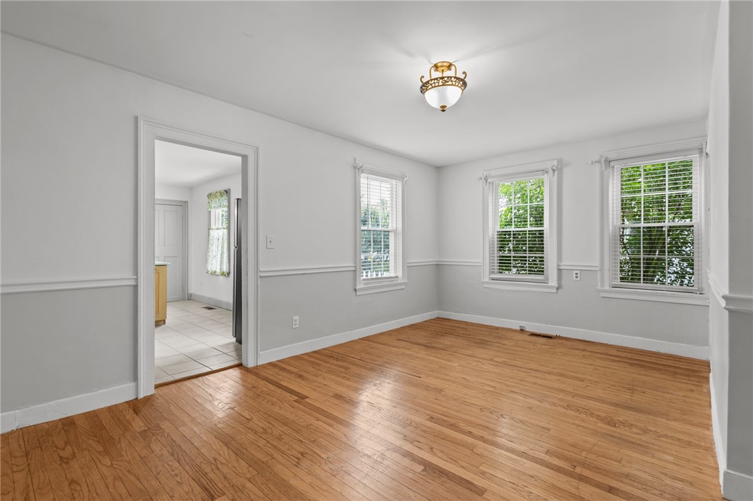 189 Danielson Pike