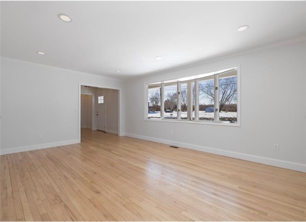 36 Kinnicutt Avenue