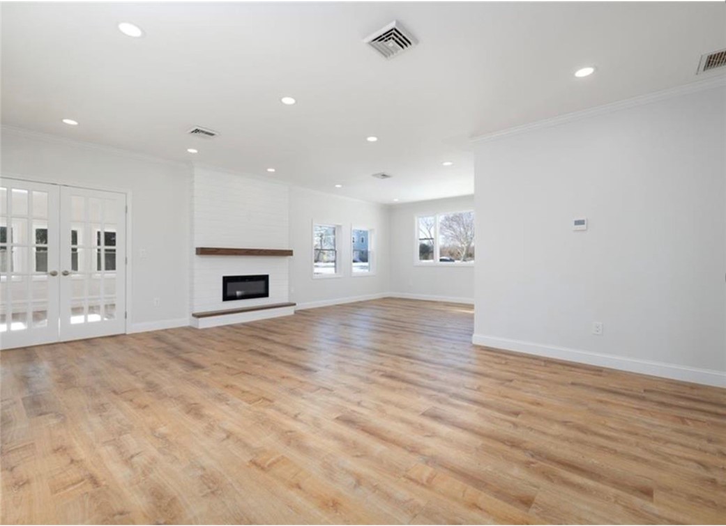 36 Kinnicutt Avenue