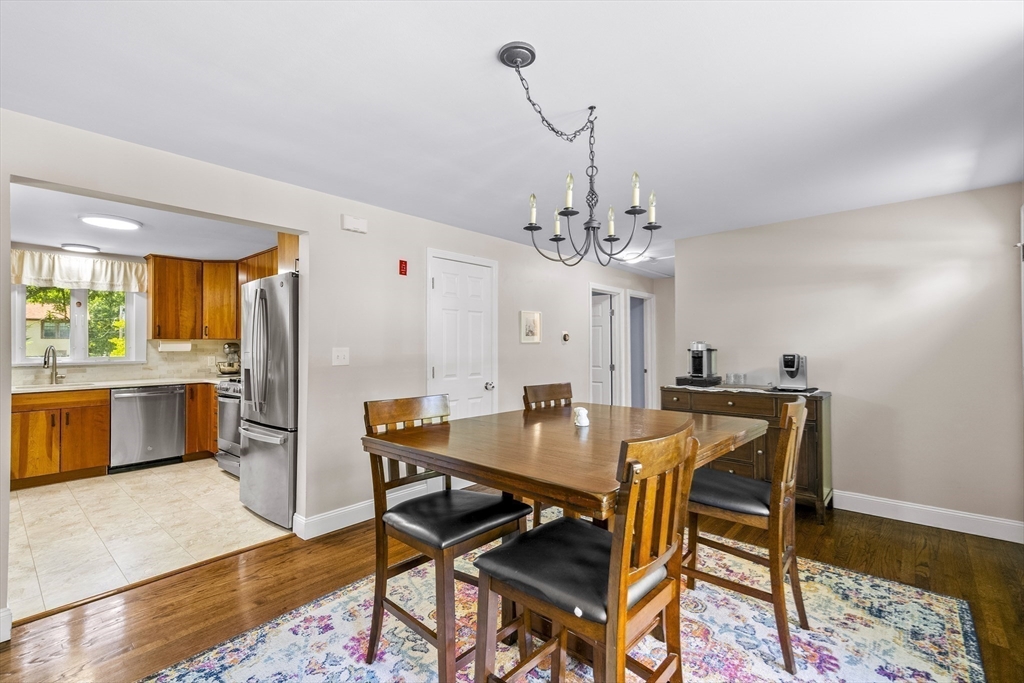 73 Fruit St