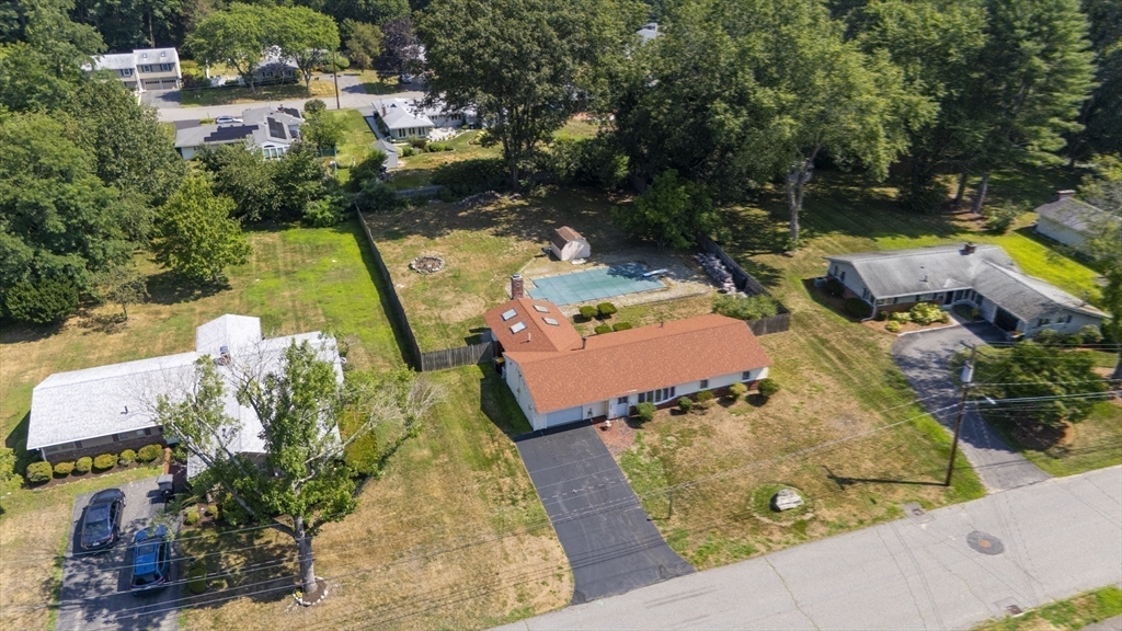 58 Cynthia Rd