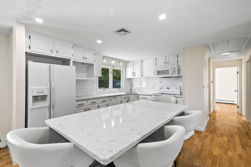 58 Cynthia Rd