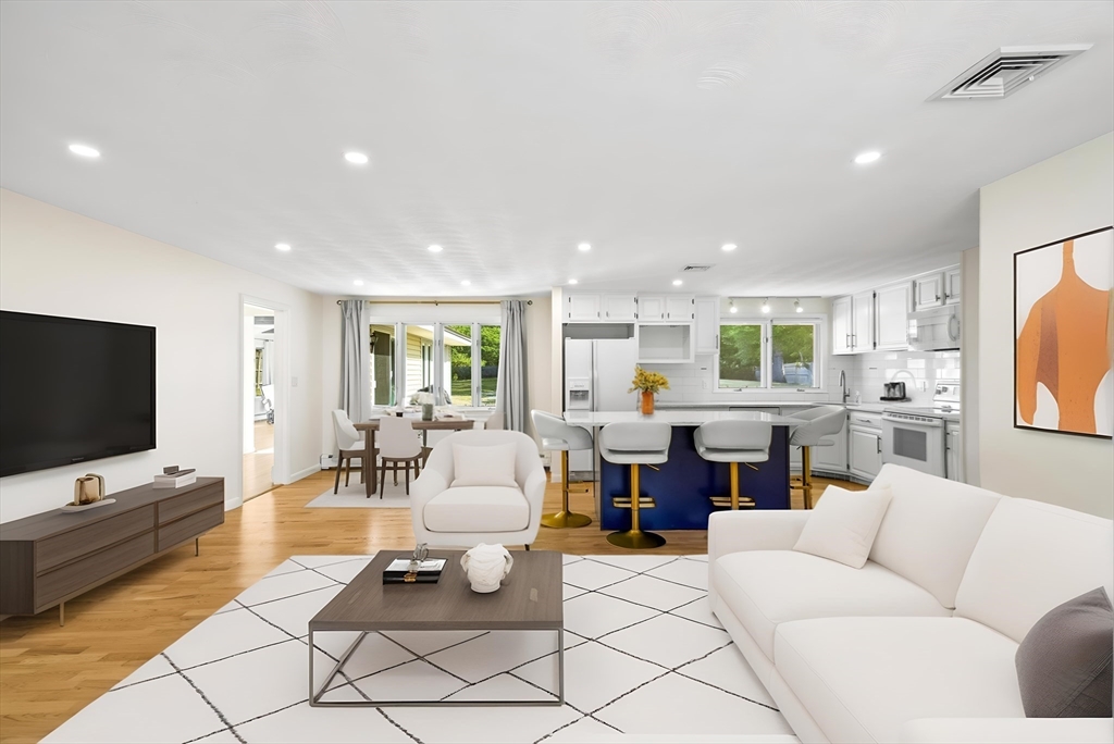 58 Cynthia Rd
