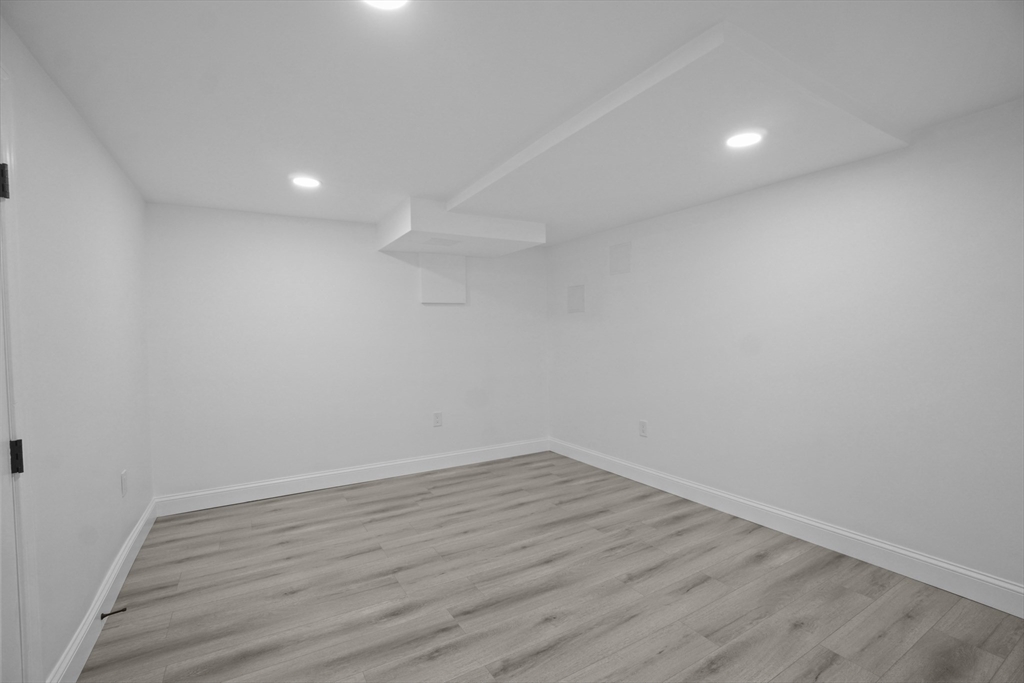 260 Summer St