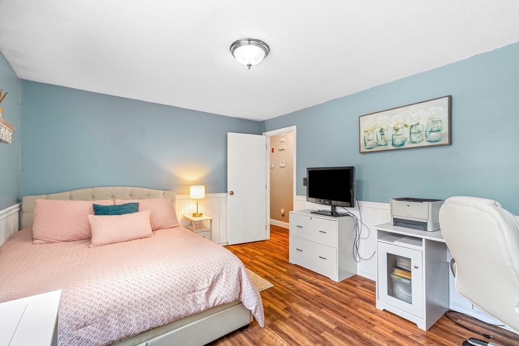26 Barrows Ct