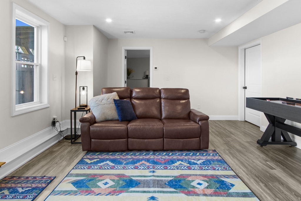 137-138 Sandy Beach Rd