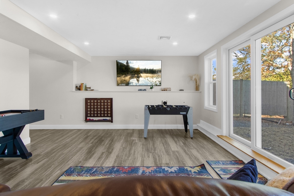 137-138 Sandy Beach Rd