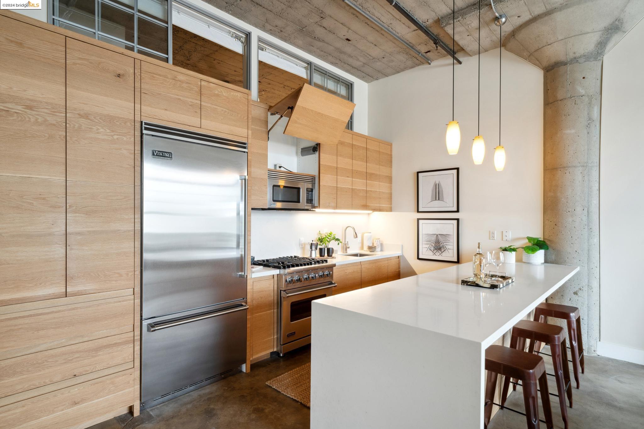 201 4Th St # 304
