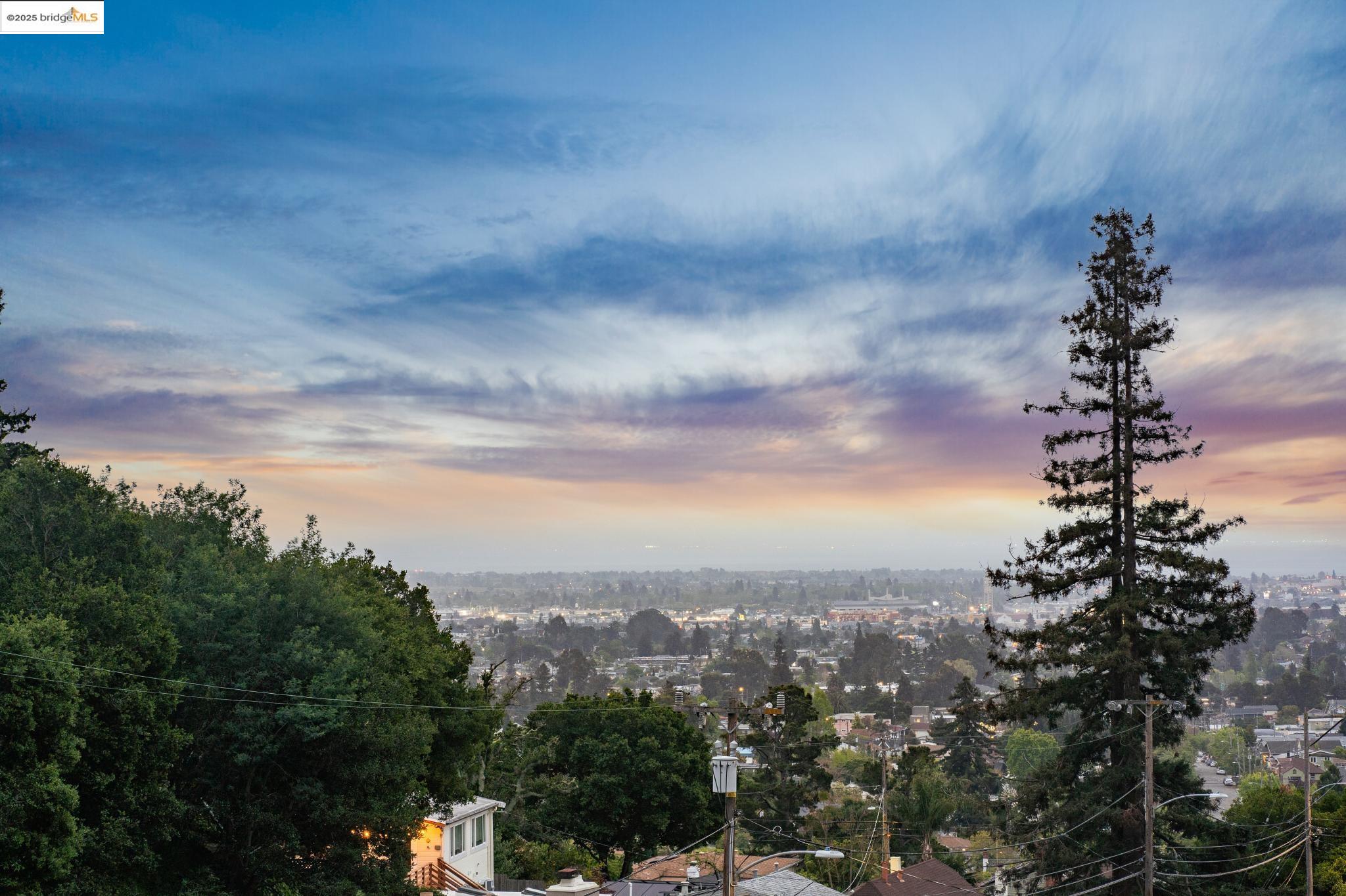 4241 Maple Ave