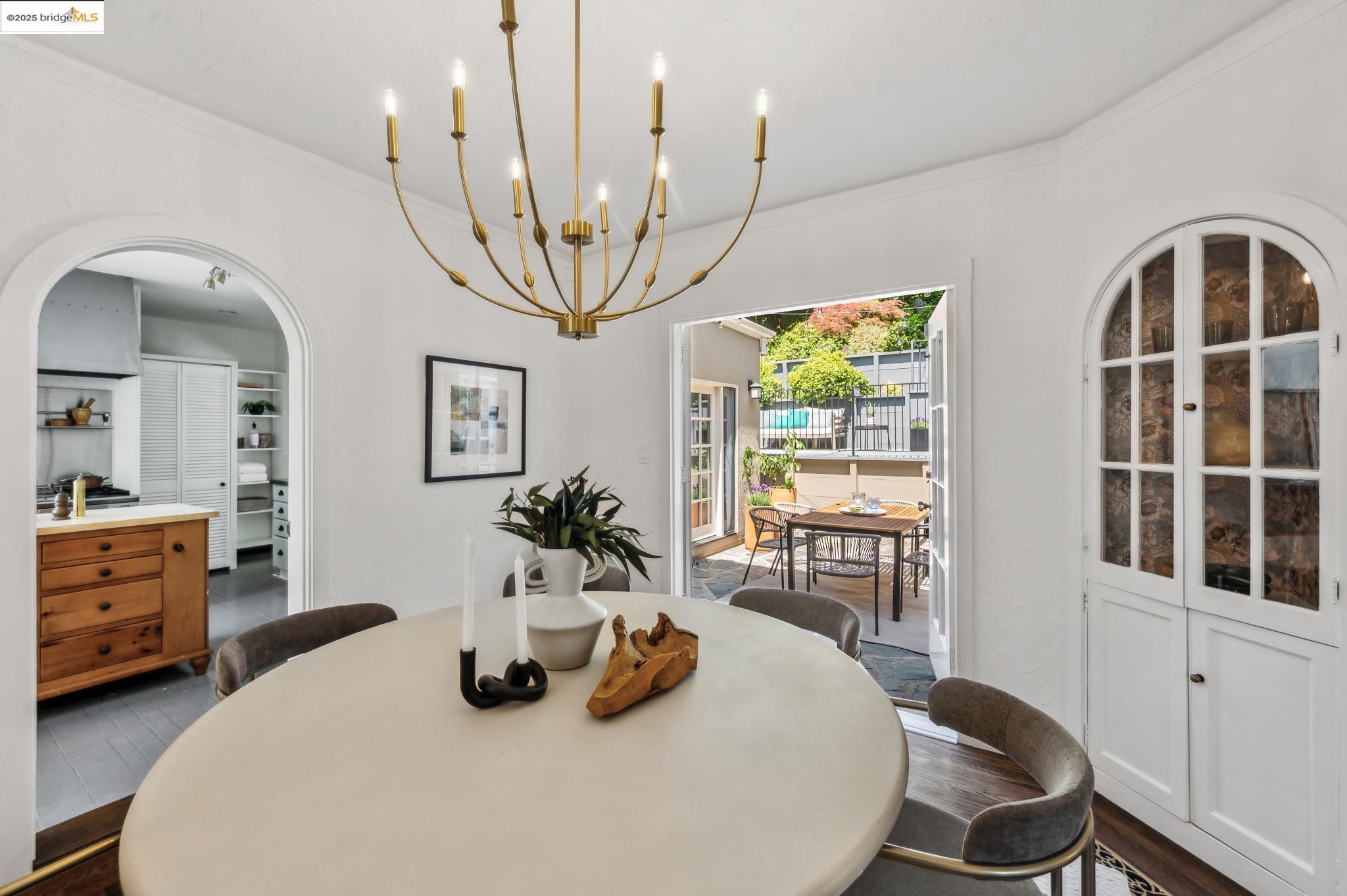 95 Alvarado Rd
