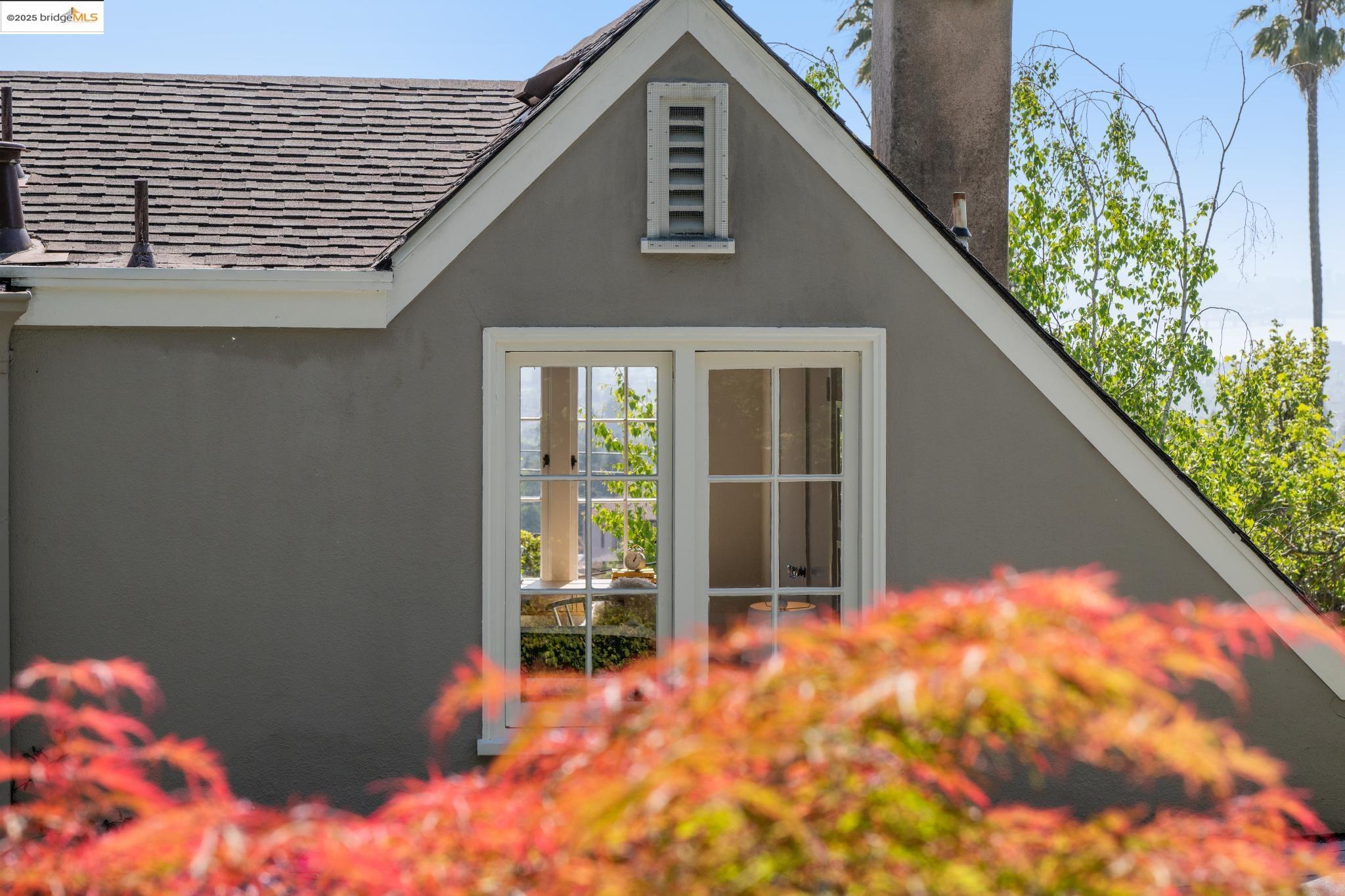 95 Alvarado Rd