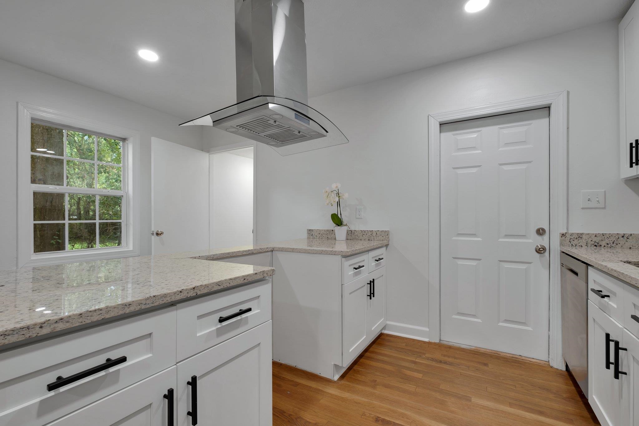 757 California Street