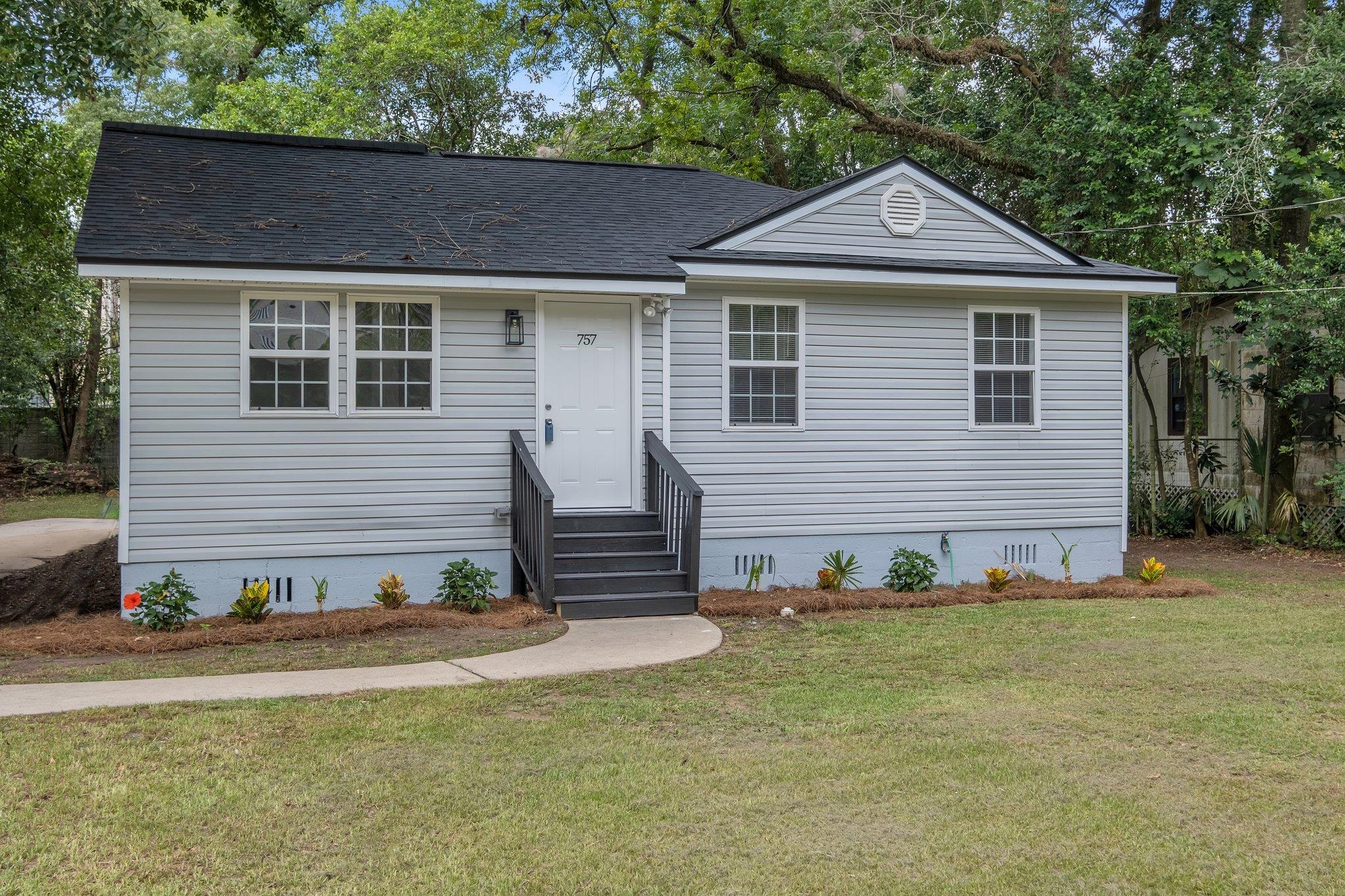 757 California Street