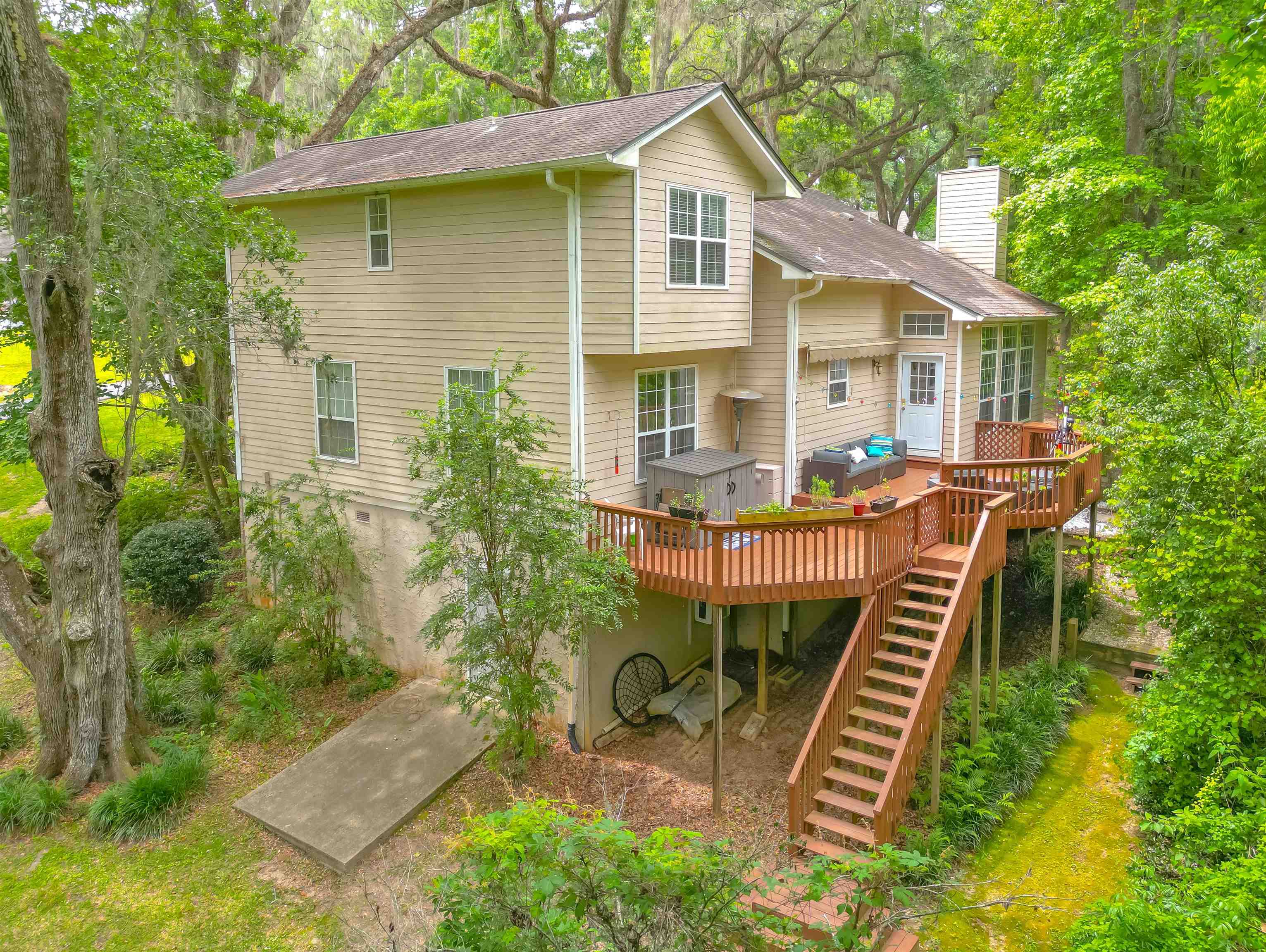 2053 Wildridge Drive