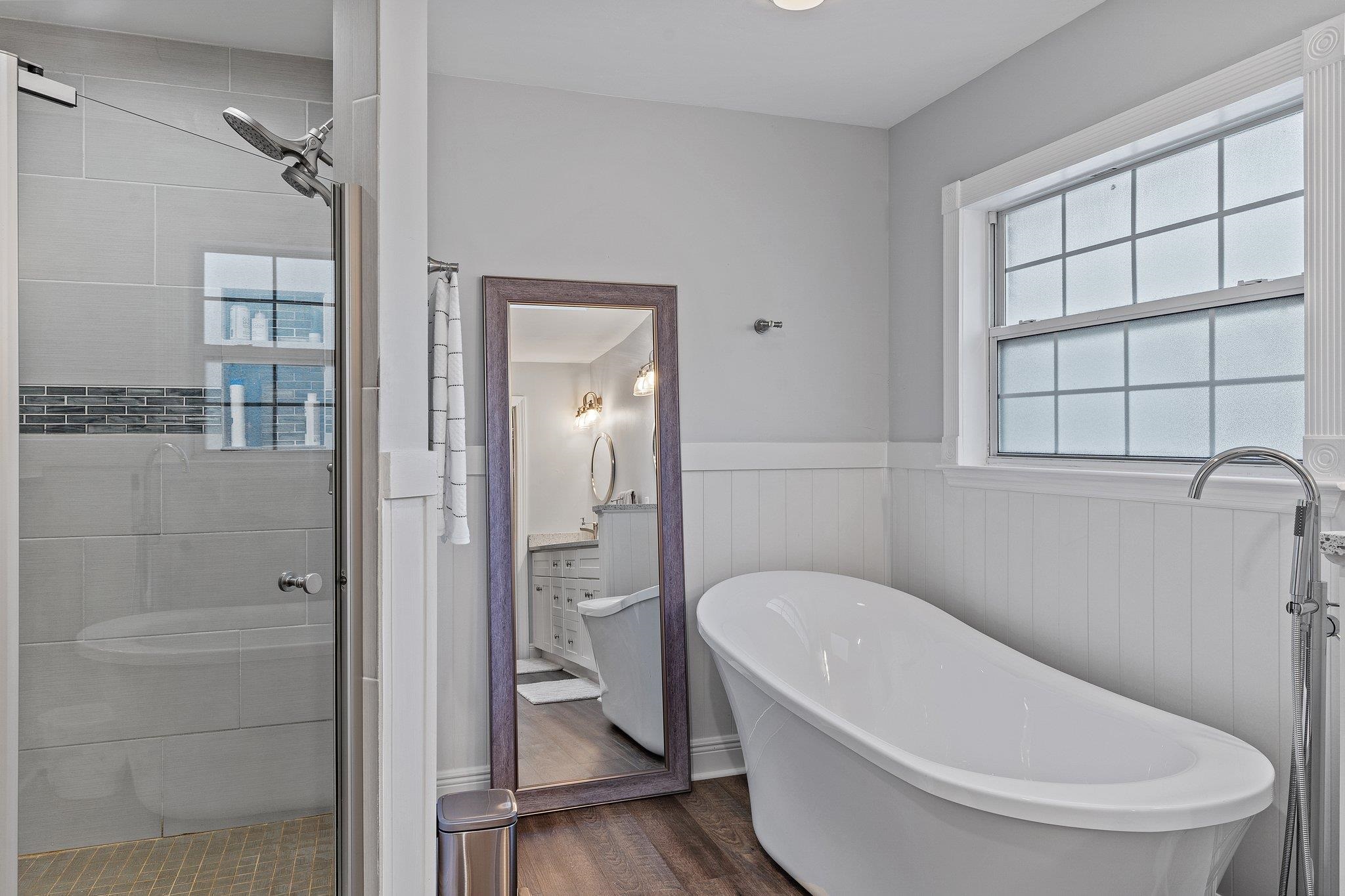 5140 Centennial Oak Circle