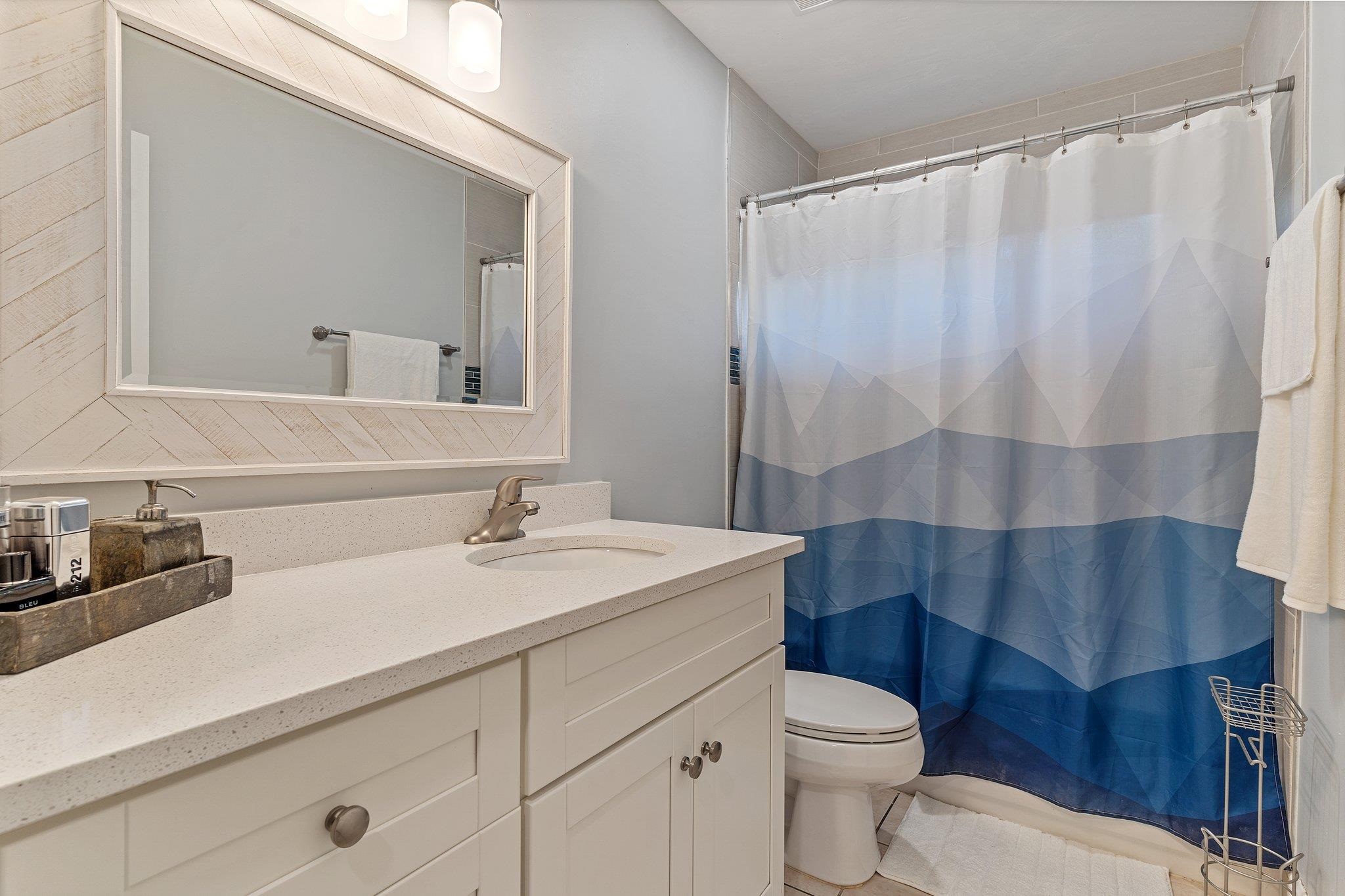 5140 Centennial Oak Circle