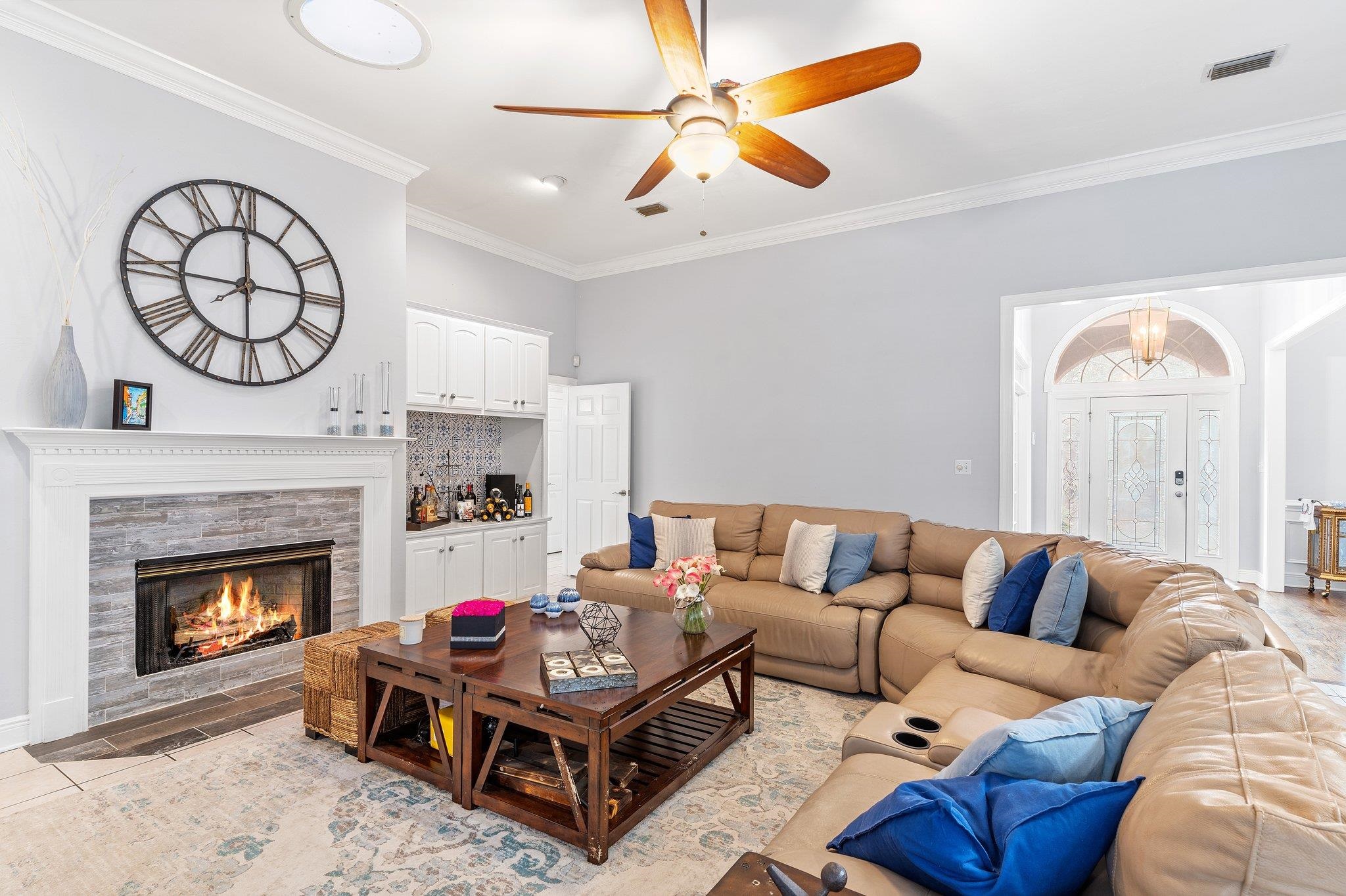 5140 Centennial Oak Circle