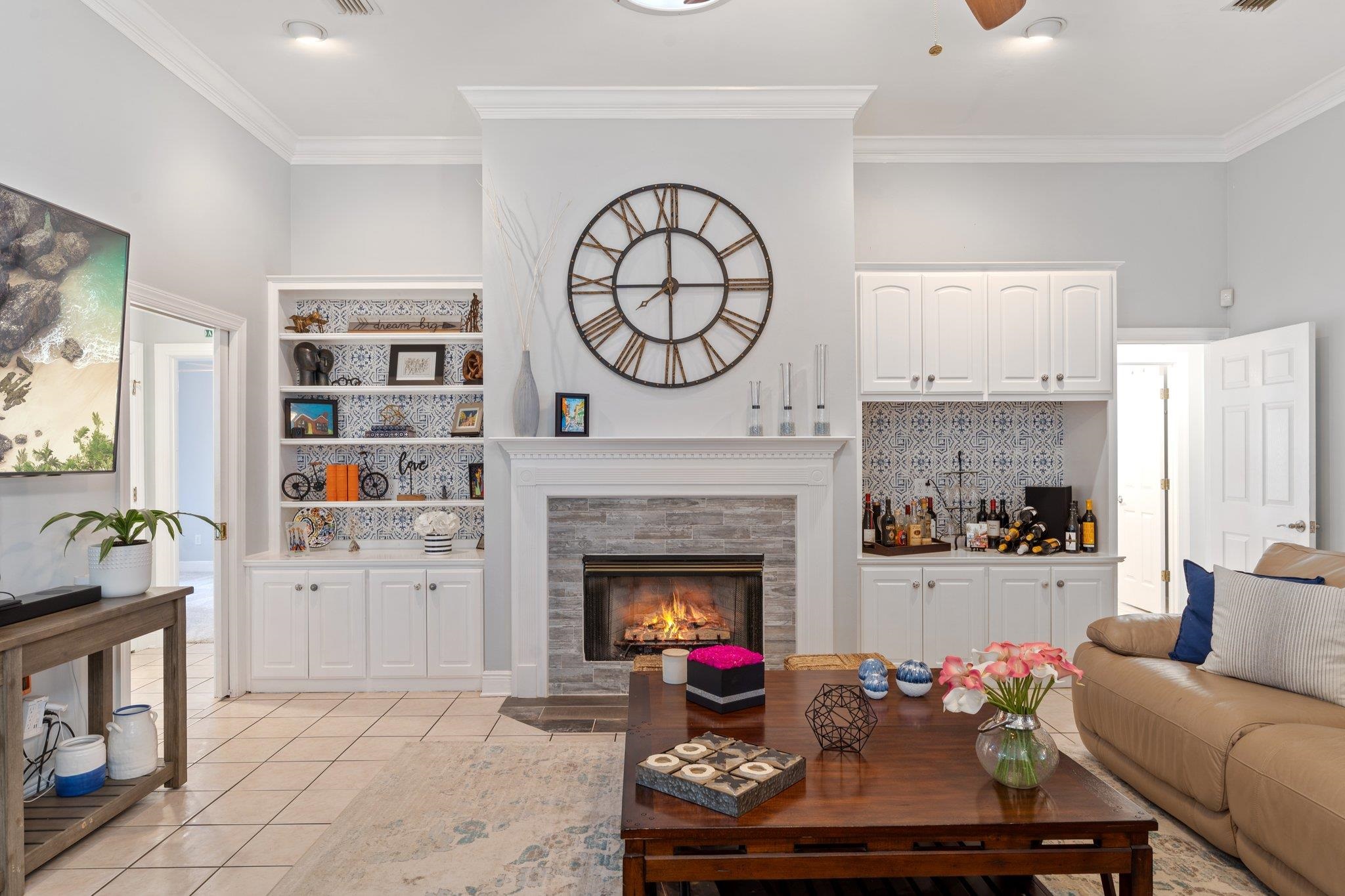 5140 Centennial Oak Circle