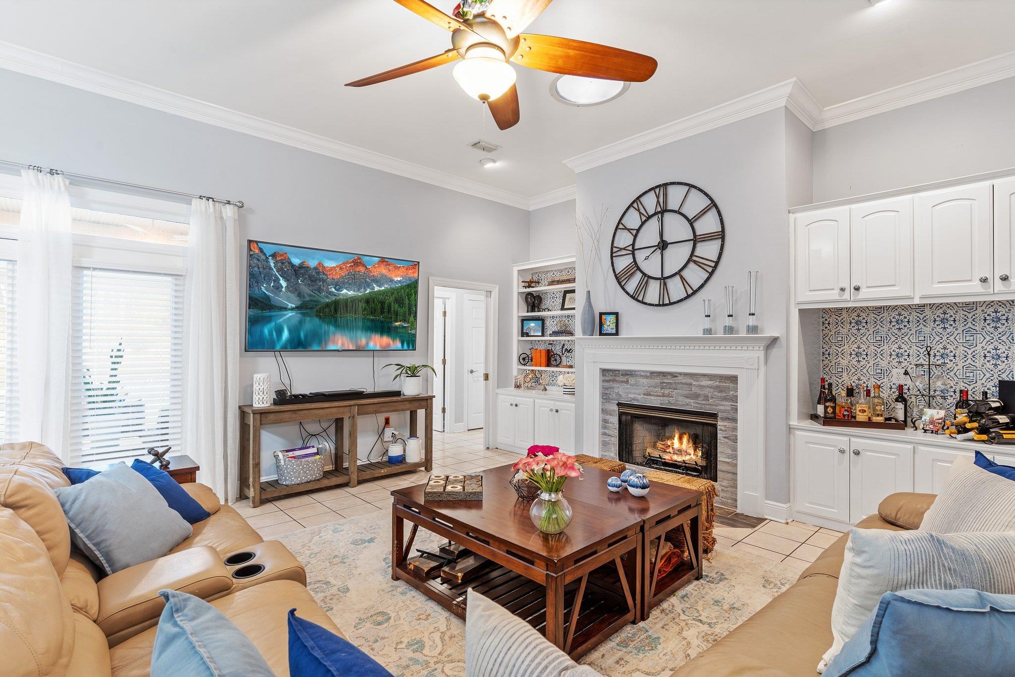 5140 Centennial Oak Circle