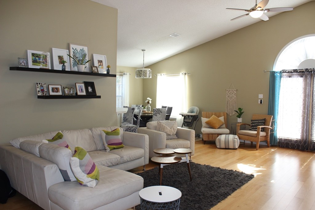2947 Glen Ives Drive