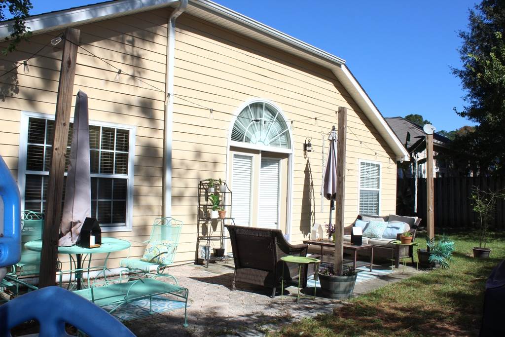 2947 Glen Ives Drive