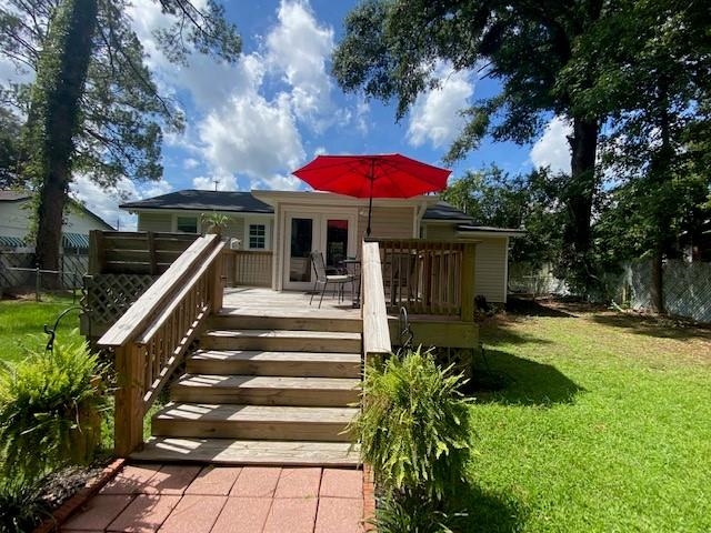 706 Glenview Dr Drive