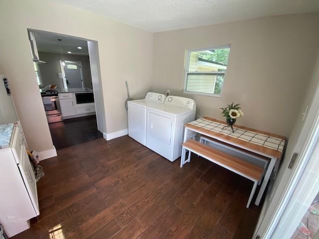 706 Glenview Dr Drive