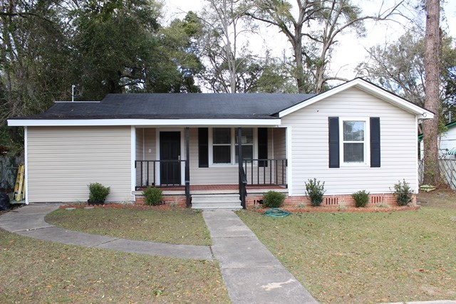 706 Glenview Dr Drive