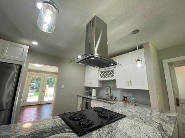 706 Glenview Dr Drive