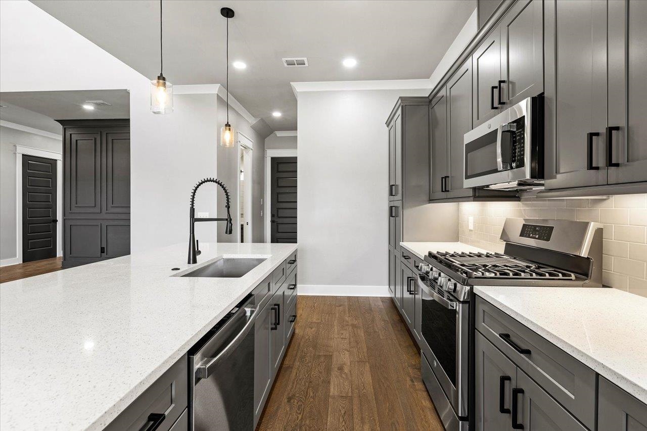 2377 Hadley Crossing Court