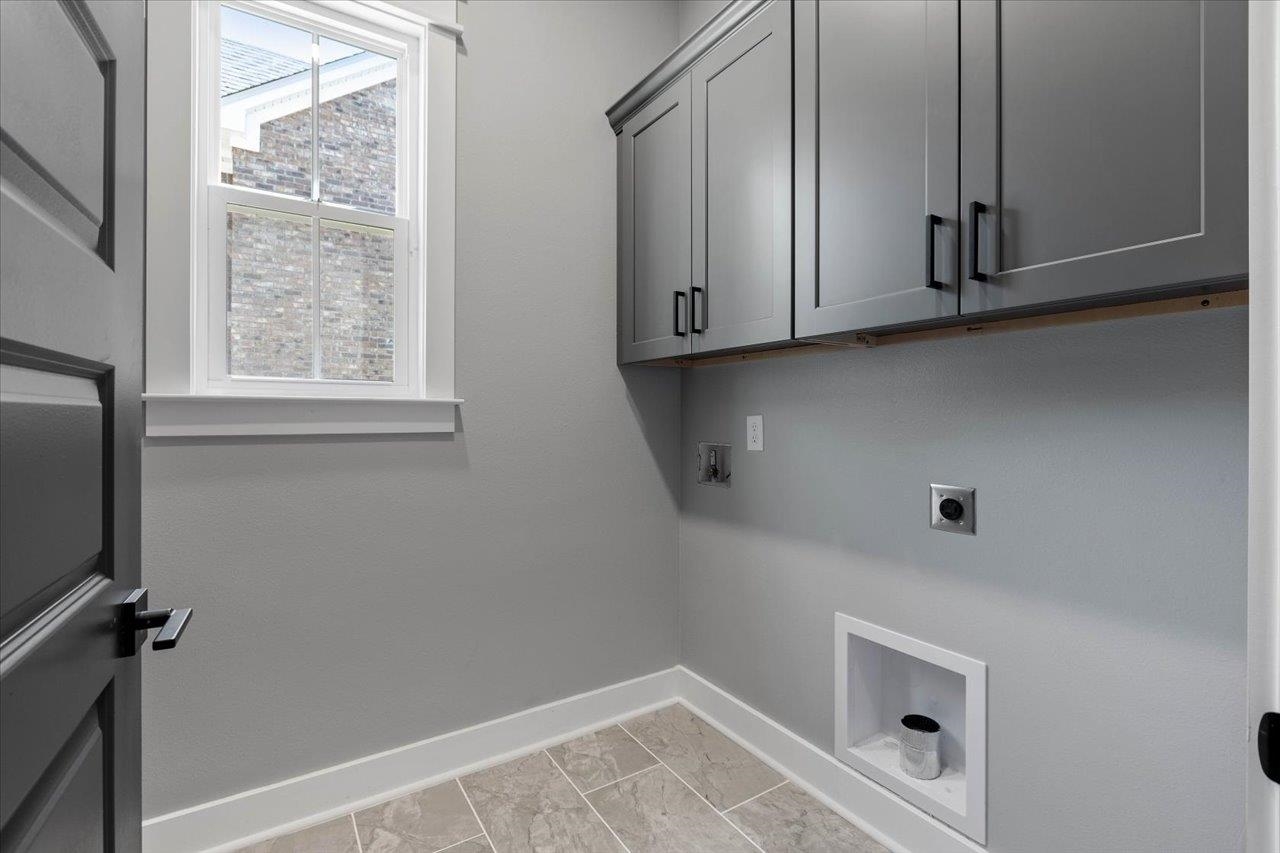 2377 Hadley Crossing Court