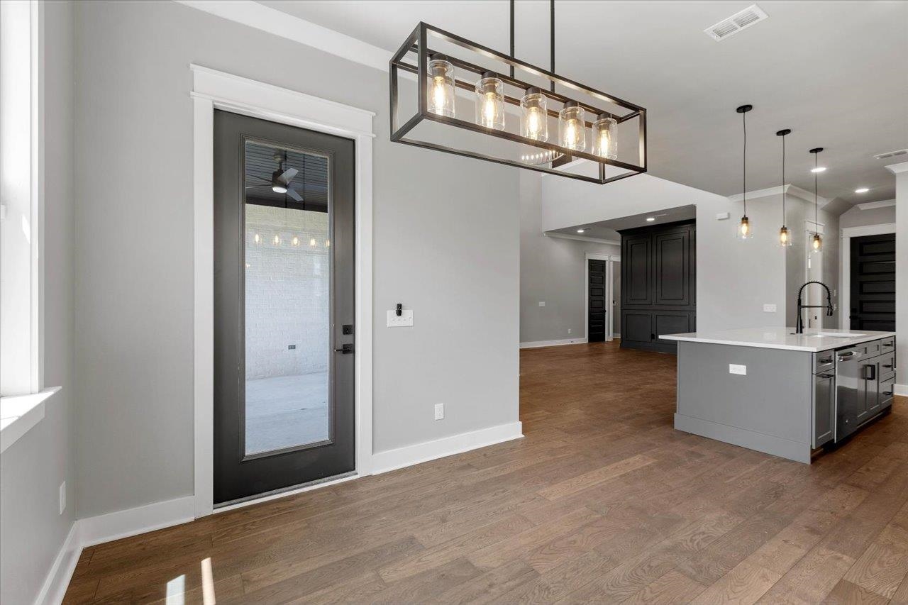 2377 Hadley Crossing Court