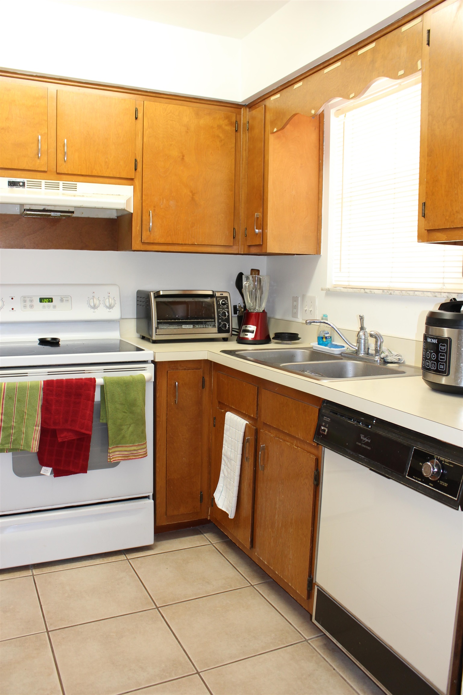 1102 Greentree Court Unit: H