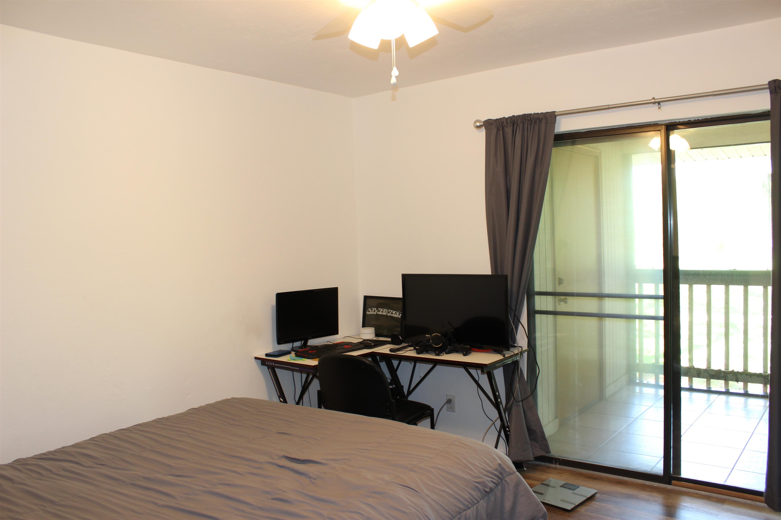 1102 Greentree Court Unit: H