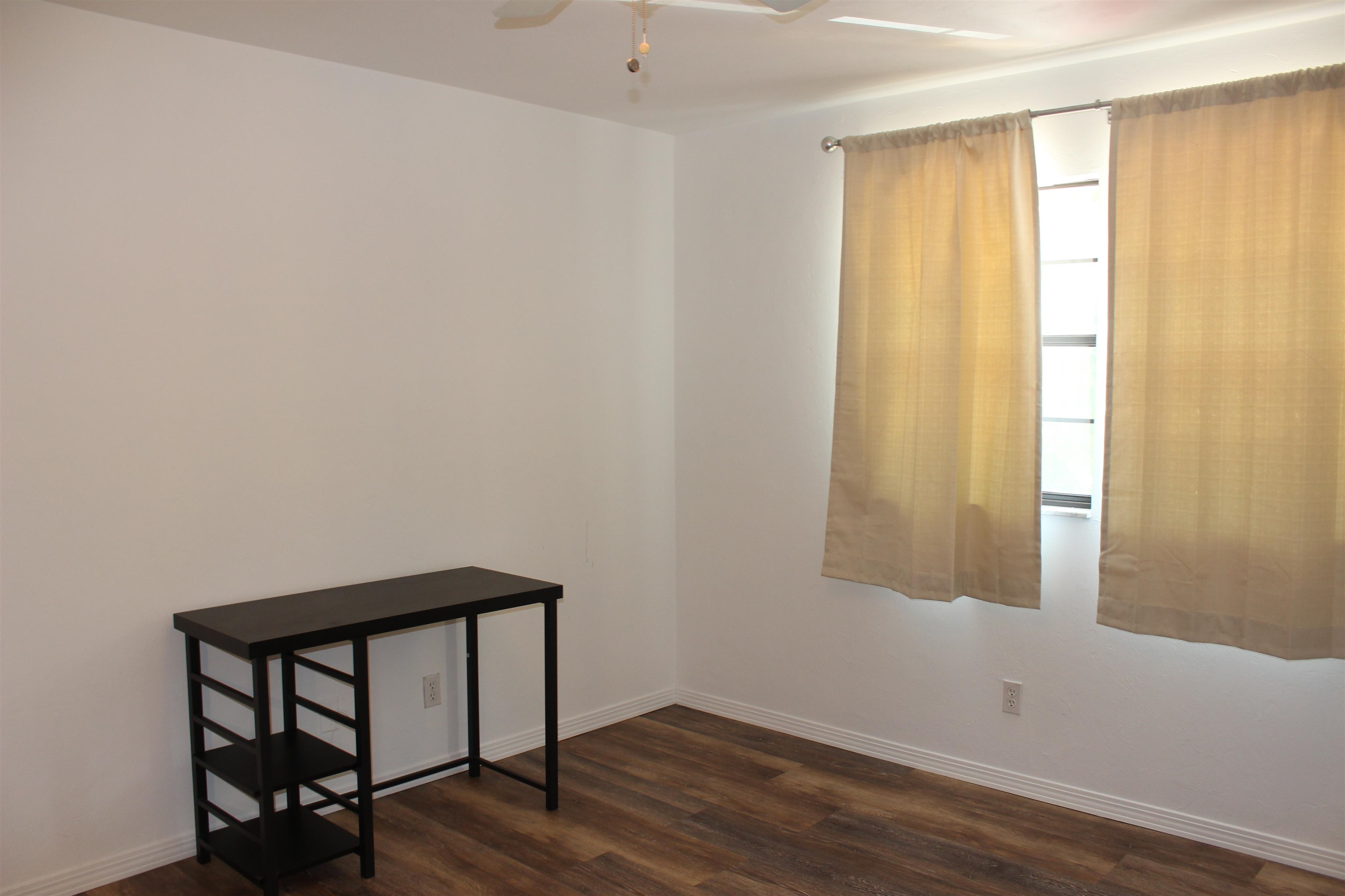 1102 Greentree Court Unit: H