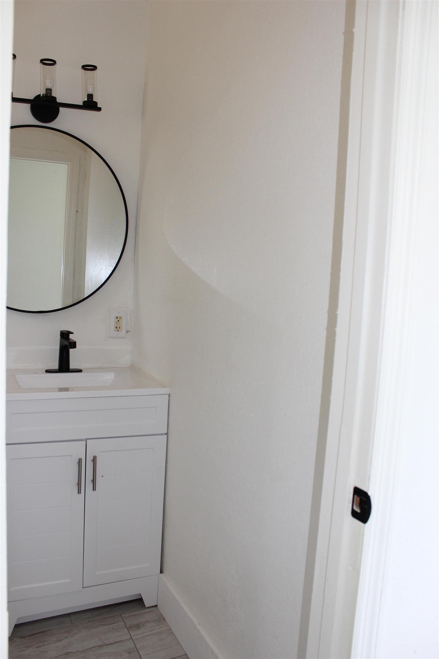 2141 Poppy Street Unit: -