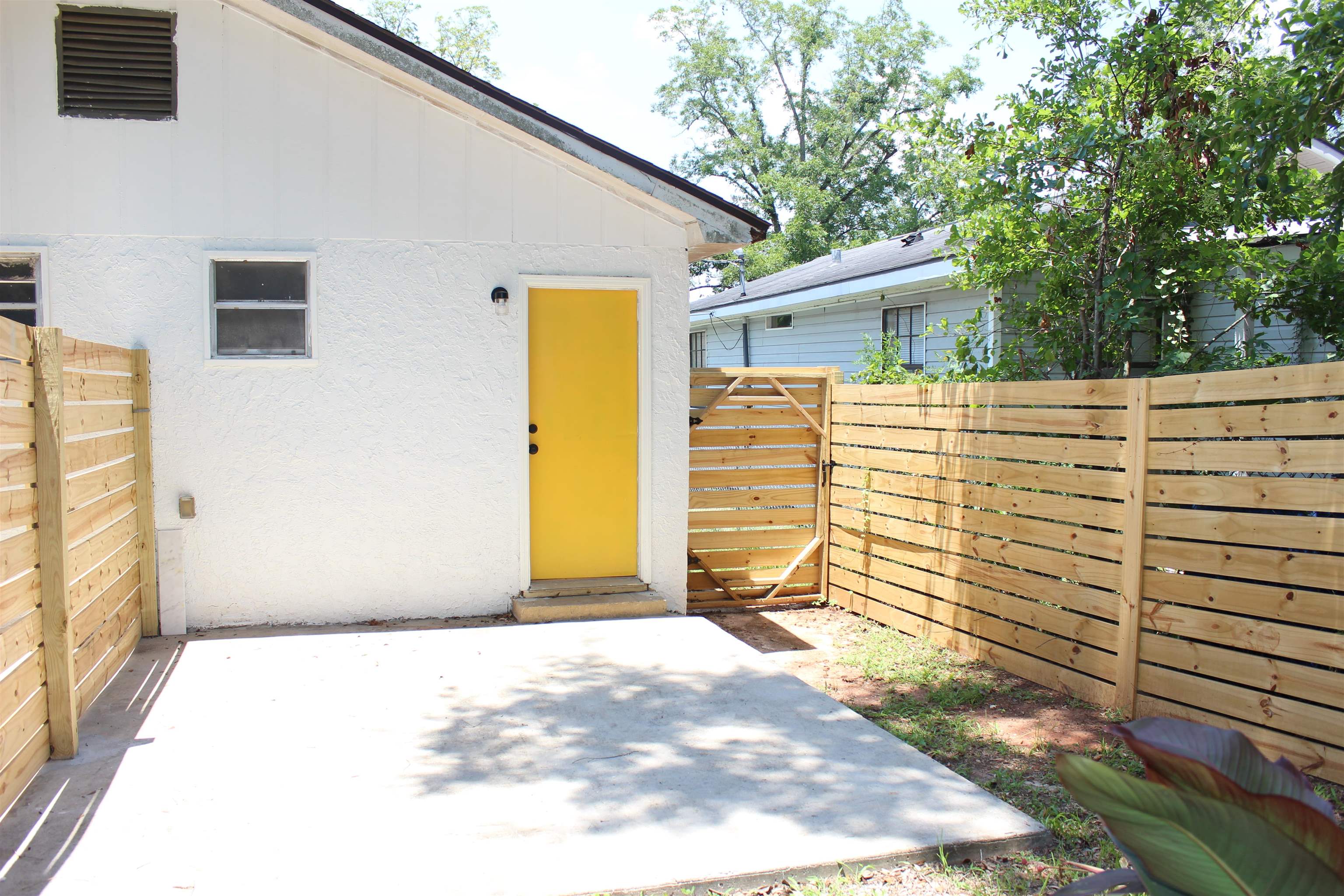 2141 Poppy Street Unit: -