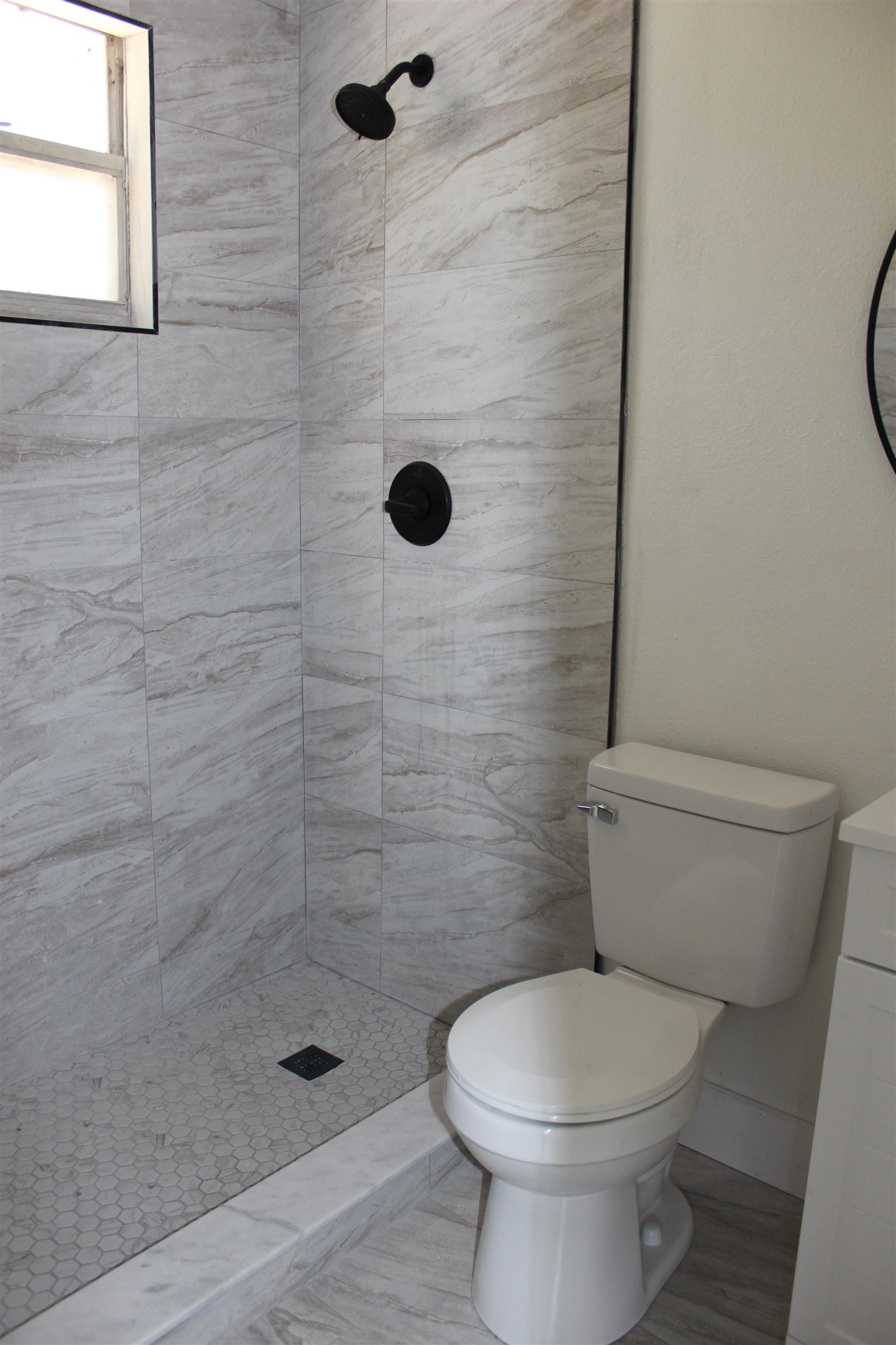 2141 Poppy Street Unit: -