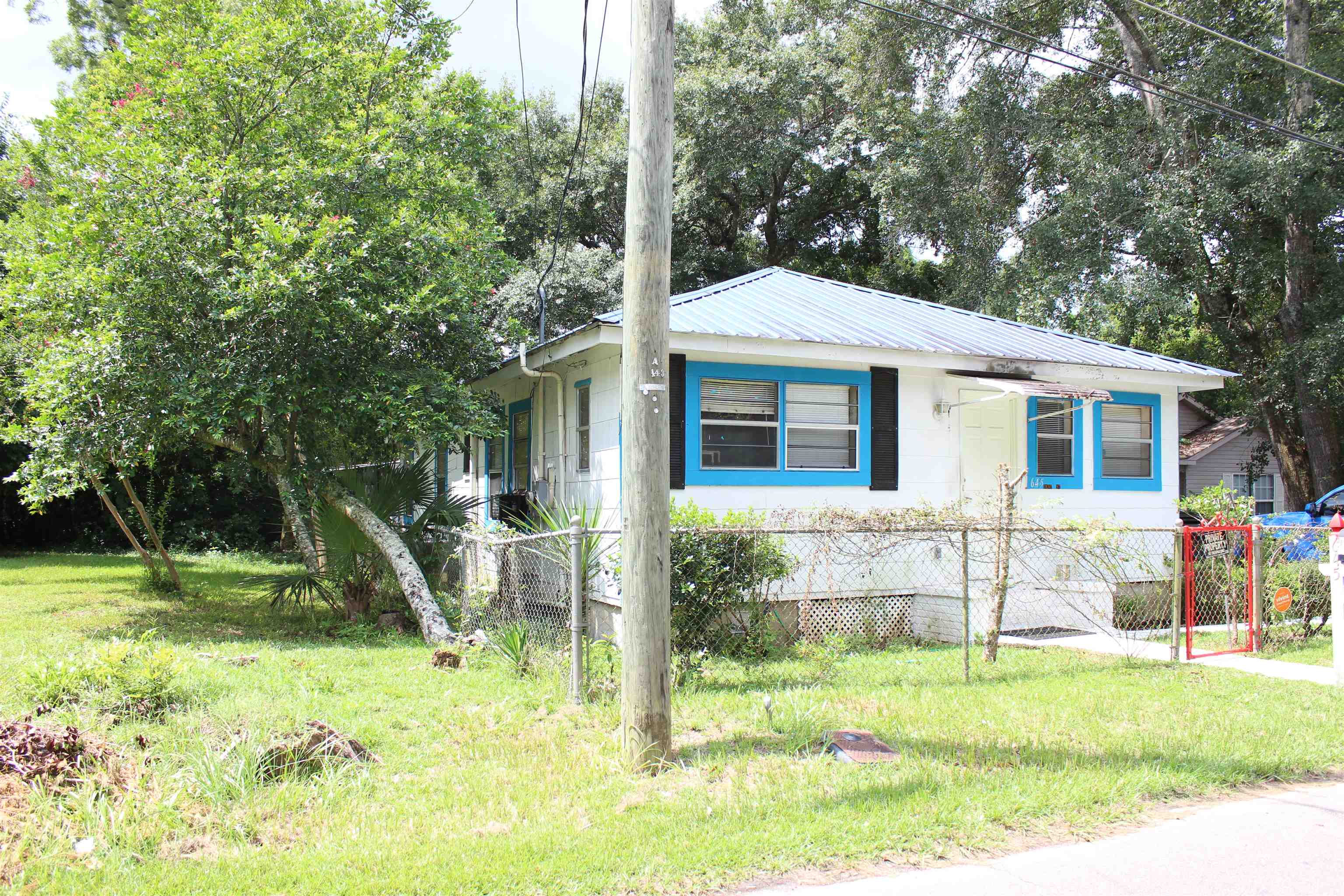 645 Dent Street