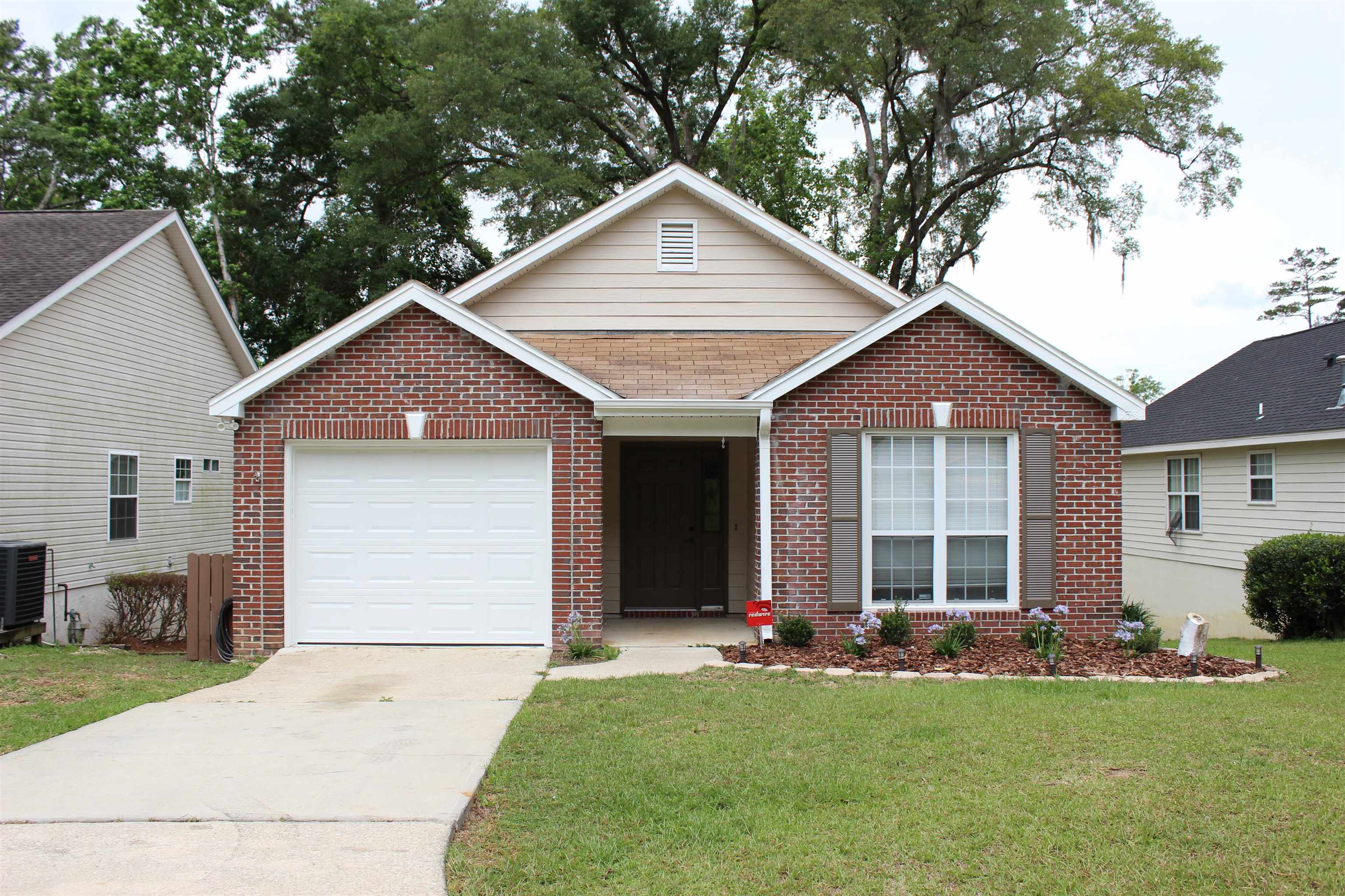 5334 Saint Ives Lane