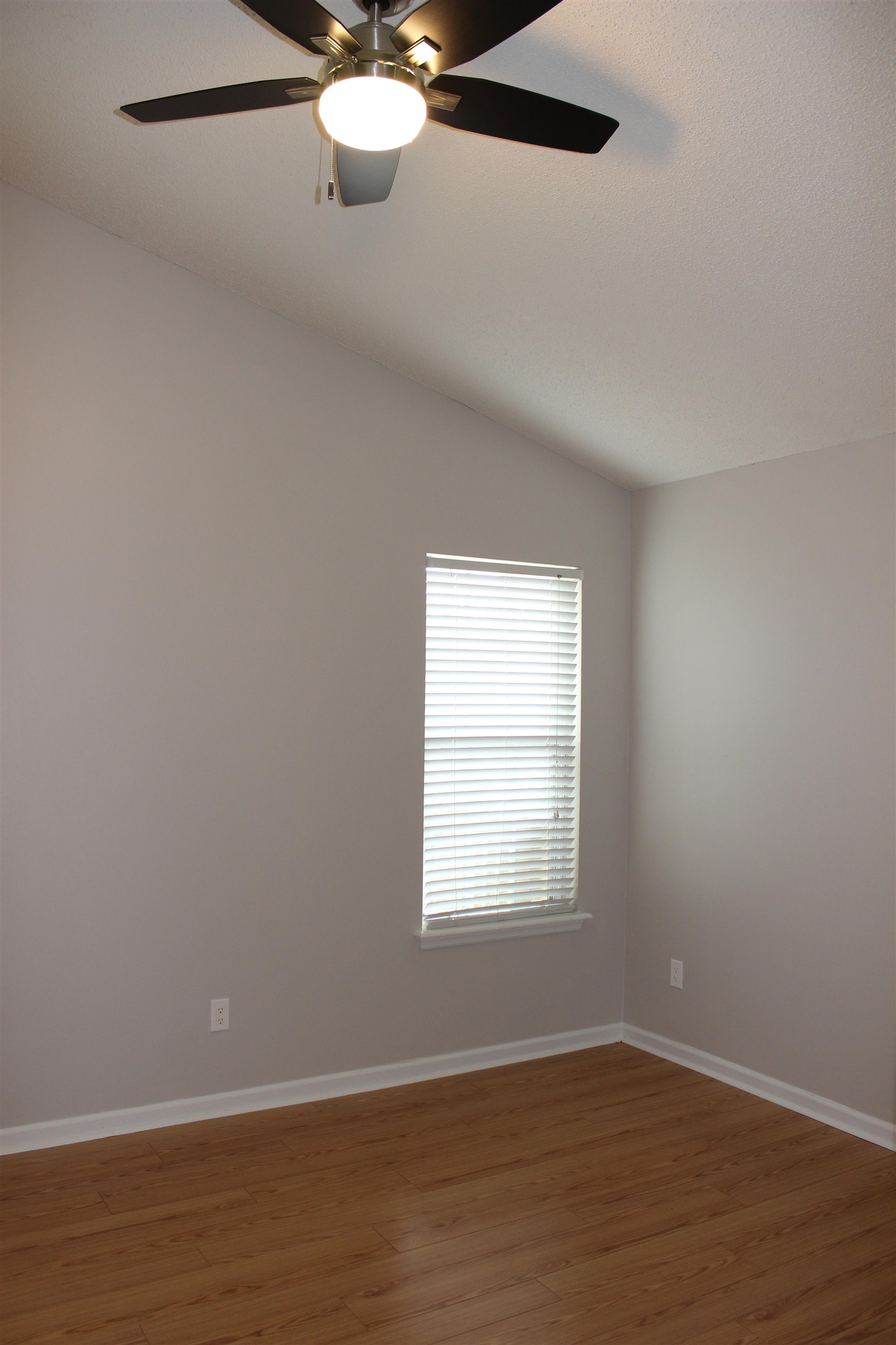 5334 Saint Ives Lane