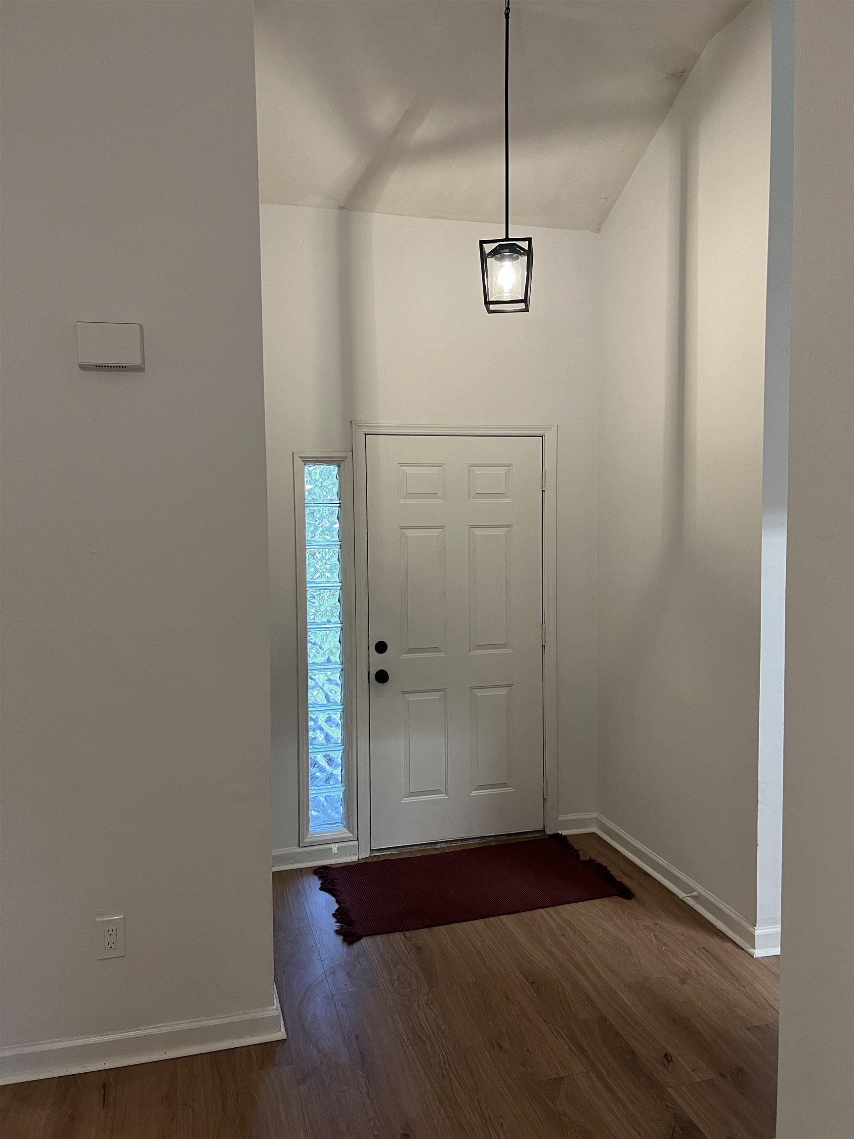 8789 Minnow Creek Drive