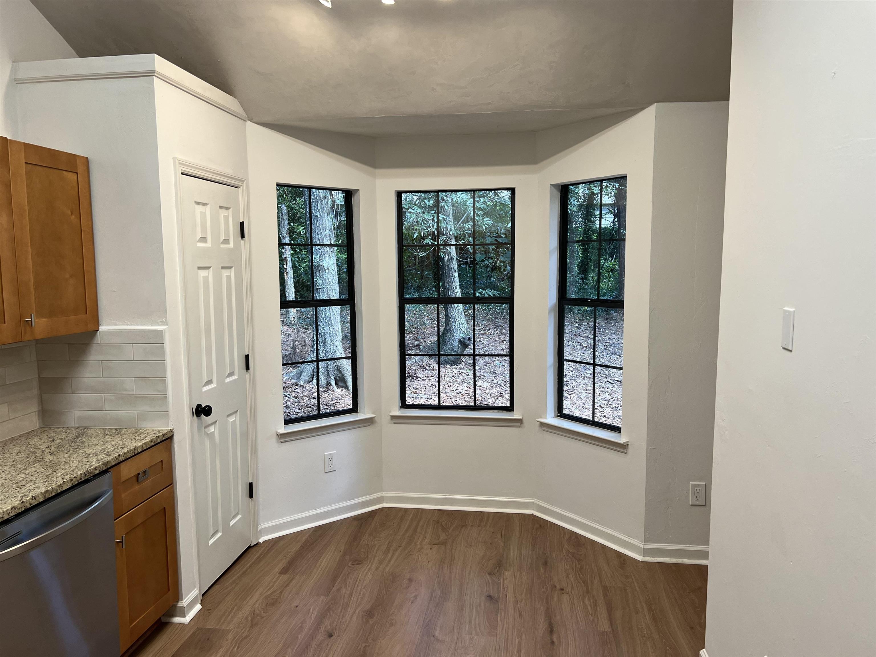 8789 Minnow Creek Drive